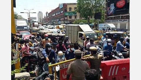 ஊரடங்குக் கட்டுப்பாட்டில் மாற்றம் தேவை!