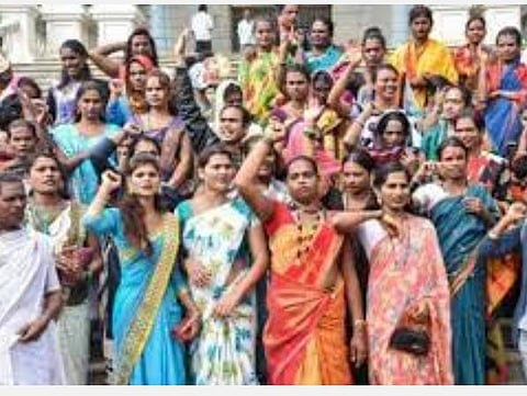 மூன்றாம் பாலினத்தவருக்கும் கரோனா நிவாரண நிதி ரூ.4000 வழங்க வேண்டும்: உயர் நீதிமன்றத்தில் வழக்கு