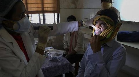 கருப்பு பூஞ்சையை கொள்ளை நோயாக அறிவிக்க வேண்டும்: மாநிலங்களுக்கு மத்திய அரசு அறிவுறுத்தல்