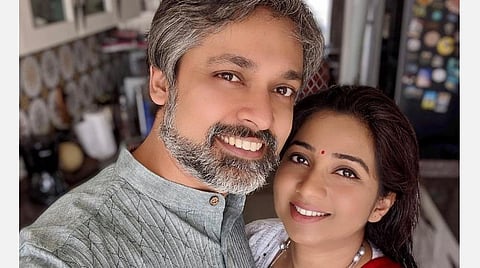 ஆண் குழந்தை கொடுத்து கடவுள் ஆசீர்வதித்தார்: பாடகி ஸ்ரேயா கோஷல் பகிர்வு