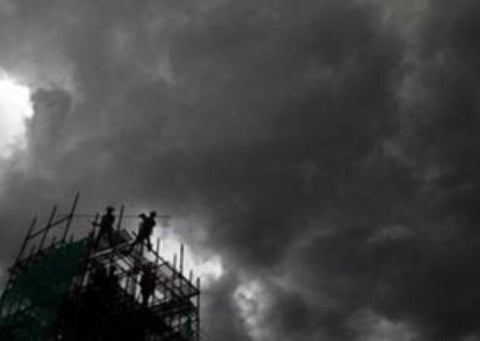 வங்கக் கடலில் அதி தீவிர புயல் உருவெடுக்கிறது: தேசிய வானிலை முன்னறிவிப்பு மையம்