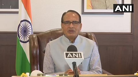 மத்தியப் பிரதேச முதல்வர் சிவராஜ் சிங் சவுகான் பேட்டி அளித்த காட்சி | படம்: ஏஎன்ஐ.