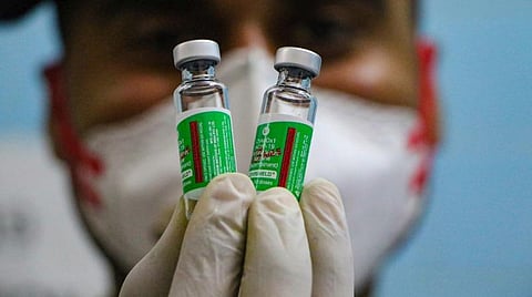 செங்கல்பட்டு, கிண்டி, குன்னூரில் உள்ள ஆலைகளில் கரோனா தடுப்பூசி உற்பத்தியை தொடங்க வேண்டும்: சுகாதாரத் துறை அமைச்சரிடம் மருத்துவர்கள் வலியுறுத்தல்