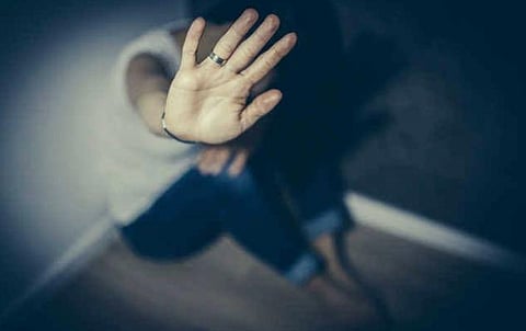 மாணவிகளுக்கு பாலியல் தொல்லை தந்ததாக குற்றச்சாட்டு: பிஎஸ்பிபி பள்ளி ஆசிரியரிடம் போலீஸார் விசாரணை