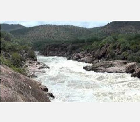 மேகதாதுவில் அனுமதியின்றி அணை கட்டப்படுகிறதா?- தேசிய பசுமை தீர்ப்பாயம் தாமாக முன்வந்து வழக்குப் பதிவு