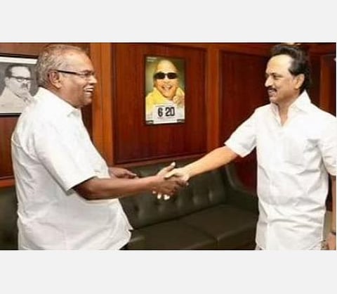 செங்கல்பட்டு தடுப்பூசி மையத்தைத் தமிழக அரசே கையிலெடுக்க வேண்டும்: மார்க்சிஸ்ட் வலியுறுத்தல்