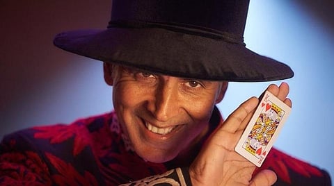 3600 நடனக் கலைஞர்களுக்கு ஒரு மாதத்துக்கான மளிகை பொருட்கள். அக்ஷய் குமார் உதவி