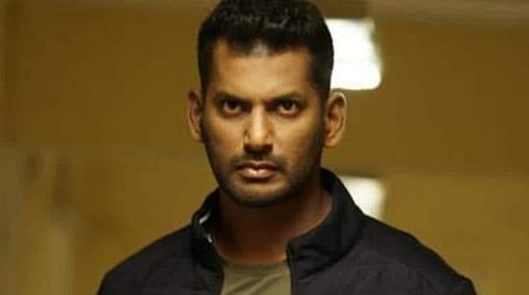 பாலியல் தொல்லை விவகாரம்; இப்போதாவது மன்னிப்பு கோருங்கள்; சாதிப் பிரச்சினையாக மாற்றாதீர்கள்: விஷால்