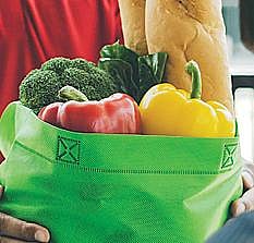 கரோனா தடுப்பூசி போட்டவர்கள் மட்டுமே பொருட்களை விற்க அனுமதிக்க வேண்டும்: தமிழக அரசு நடவடிக்கை எடுக்க வலியுறுத்தல்