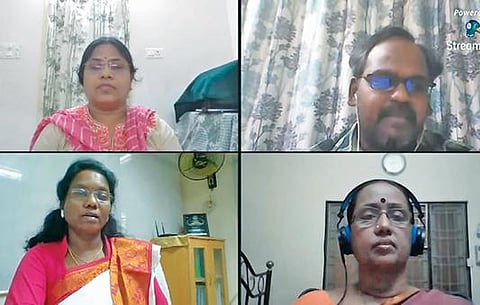 தெய்வானையம்மாள் மகளிர் கல்லூரியின் இயற்பியல் துறை சார்பில் வலைதளம் வழியே நடைபெற்ற தேசிய கருத்தரங்களில் பங்கேற்றோர்.