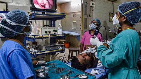 புதுச்சேரியில் கருப்பு பூஞ்சையால் 40 பேர் பாதிப்பு; 2 பேர் உயிரிழப்பு: கடலூர் மாவட்டத்தில் 9 பேர் பாதிப்பு