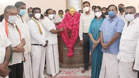 நாகர்கோவிலில் மார்ஷல் நேசமணி நினைவு தினம் அனுசரிப்பு: சிலைக்கு மாலை அணிவித்து அமைச்சர், எம்.பி., மரியாதை