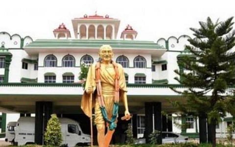 மதுரை காமராஜர் பல்கலையில் சிண்டிகேட் உறுப்பினர்களாக செயல்பட 3 பேராசிரியர்களுக்கு உயர் நீதிமன்றம் தடை