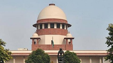 முஸ்லிம் அல்லாதவர்களுக்கு குடியுரிமை: எதிர்ப்பு தெரிவித்து முஸ்லிம் லீக் வழக்கு