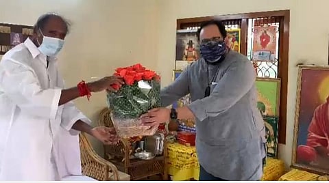 முதல்வர் ரங்கசாமியை அவரது இல்லத்தில் இன்று சந்தித்த பாஜக மேலிடப் பொறுப்பாளர் ராஜீவ்சந்திரசேகர் எம்.பி.