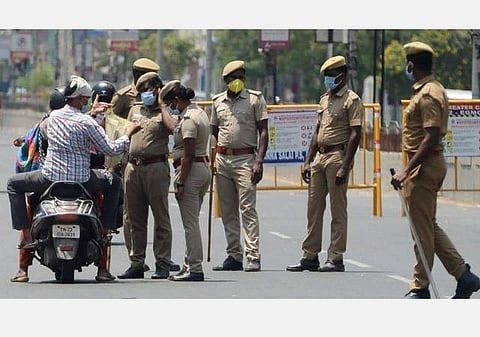 11 மாவட்டங்களுக்கு ஊரடங்கு கட்டுப்பாடு; தளர்வுகள் என்ன?- முழு விவரம்