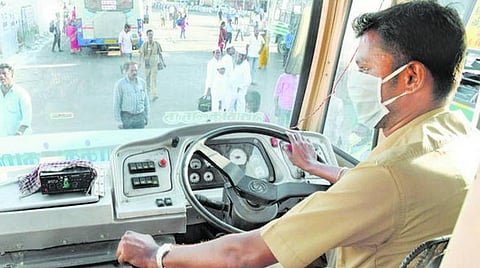 முதல்வர் நிவாரண நிதிக்கு போக்குவரத்து ஊழியர்கள் ஒருநாள் ஊதியம் ரூ.14.46 கோடி