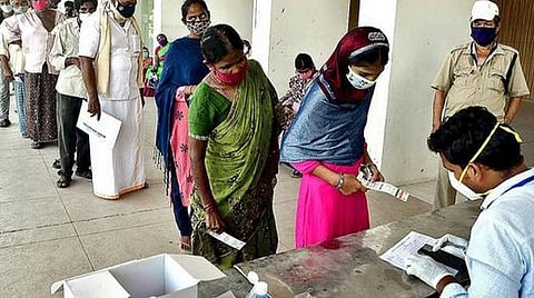 ஜூன் 8 தமிழக நிலவரம்: மாவட்ட வாரியாக கரோனா தொற்றுப் பட்டியல்