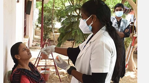 கோவையில் கரோனா பரிசோதனை எண்ணிக்கை குறைக்கப்பட்டதாக குற்றச்சாட்டு: அதிக பரிசோதனை தொடர்கிறது என ஆட்சியர் உறுதி