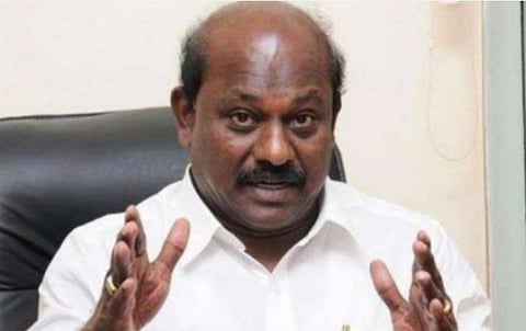 கரோனா நிவாரண பணிகளுக்காக ரூ.1.10 கோடி நிதி முன்களப் பணியாளர்களாக வணிகர்களை அறிவிக்க வேண்டும்: முதல்வர் ஸ்டாலினுக்கு விக்கிரமராஜா கோரிக்கை
