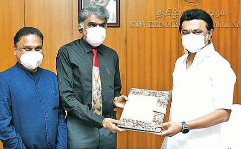 முதல்வர் பொது நிவாரண நிதிக்கு ஏஇபிசி சார்பில் ரூ.1.60 கோடி :