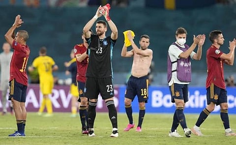 யூரோ கால்பந்து தொடர்: ஸ்பெயின் - சுவீடன் ஆட்டம் டிரா