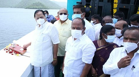 மோர்தானா அணையில் இருந்து பாசனம் மற்றும் குடிநீர் தேவைக்காக தண்ணீரைத் திறந்து வைத்த நீர்வளத்துறை அமைச்சர் துரைமுருகன்.