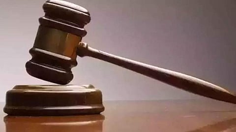 தலைவர்கள், பத்திரிகையாளர்கள் மீதான அவதூறு வழக்குகள் வாபஸா?- நிலுவை வழக்கு விவரம் கோரியது அரசு