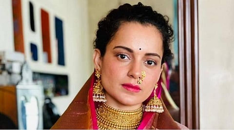 இந்தியா என்ற அடிமைப் பெயர் வேண்டாம்; நாட்டின் பெயரை பாரத் என மாற்ற வேண்டும்: நடிகை கங்கனா ரனாவத் வலியுறுத்தல்