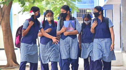 நடப்புக் கல்வியாண்டிலும் 75% கல்விக் கட்டணம்: புதுவை தனியார் பள்ளிகளுக்கு உத்தரவு