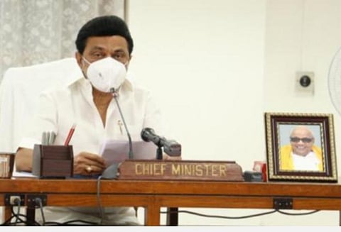 பள்ளி, கல்லூரிகளில் மாணவர் சேர்க்கை, படப்பிடிப்புக்கு அனுமதி: கோவை உள்ளிட்ட 11 மாவட்டங்களில் தளர்வுகள் என்னென்ன?