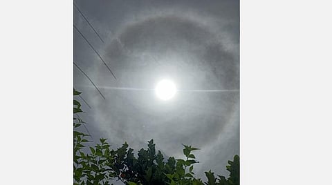 வானில் தெரிந்த சூரிய ஒளிவட்டம்: என்ன காரணம்?