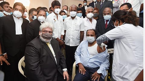 தடுப்பூசி தட்டுப்பாடு வருத்தமாக உள்ளது: நீதிபதிகள் முன் அமைச்சர் மா.சுப்பிரமணியன் பேச்சு