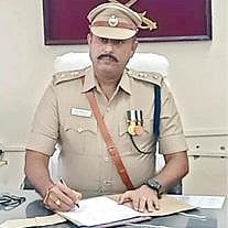 சுரேஷ்குமார்