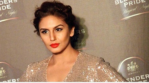 கரோனா 3-வது அலையை எதிர்கொள்ள குழந்தைகளுக்கு தனி வார்டு - ஹூமா குரேஷி திட்டம்