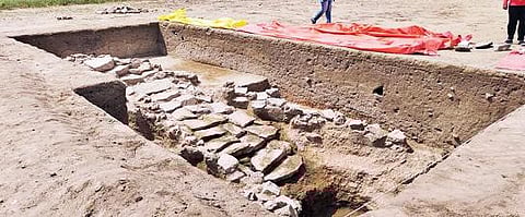 கொடுமணலில் 2300 ஆண்டுகள் பழமையான கிணறு கண்டுபிடிப்பு : தொல்லியல்துறை திட்ட இயக்குநர் தகவல்