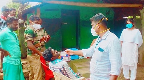 குழிப்பட்டியில் கரோனா சோதனை.