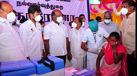 தமிழகத்திலேயே முதன்முறை: பெண்ணாடத்தில் கர்ப்பிணிகளுக்கு தடுப்பூசித் திட்டம் தொடக்கம்