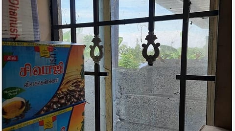 தருமபுரி சிவன் கோயிலில் வெள்ளி கிரீடம் உட்பட 2 கிலோ வெள்ளிப் பொருட்கள் திருட்டு