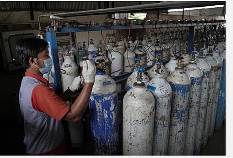 இந்தோனேசிய மருத்துவமனைகளில் கடும் ஆக்சிஜன் தட்டுப்பாடு