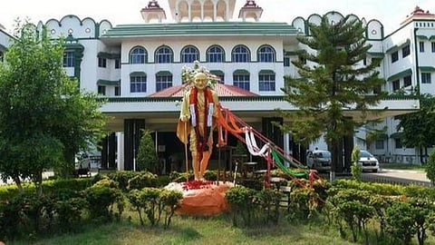 ஆக. 2 தொடங்கி 3 மாதங்களுக்கான உயர் நீதிமன்றக் கிளை நீதிபதிகள் அறிவிப்பு