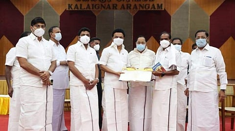 திமுகவில் இணைந்த பி.ஆர்.சுந்தரம்.