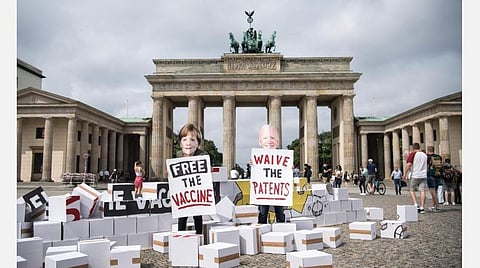 தடுப்பூசி போட்டுக்கொண்ட சுற்றுலாப் பயணிகளுக்கு அனுமதி: ஜெர்மனி