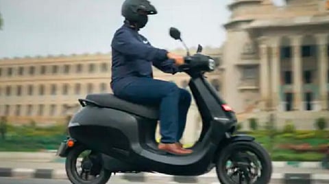 24 மணி நேரத்தில் ஒரு லட்சம் ஓலா எலக்ட்ரிக் ஸ்கூட்டர்கள் முன்பதிவு