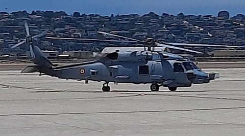 அமெரிக்காவின் எம்எச்-60ஆர் ரக ஹெலிகாப்டர்கள்: இந்தியா வாங்கியது