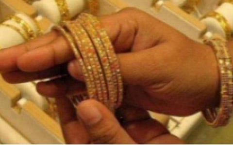 தங்கம் விலை உயர்வு: இன்றைய நிலவரம் என்ன?