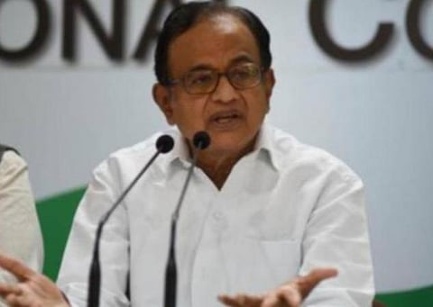 பெகாசஸ் விவகாரத்தில் உத்தரவு பிறப்பித்தது யார்?- மத்திய அரசுக்கு ப.சிதம்பரம் சரமாரி கேள்வி