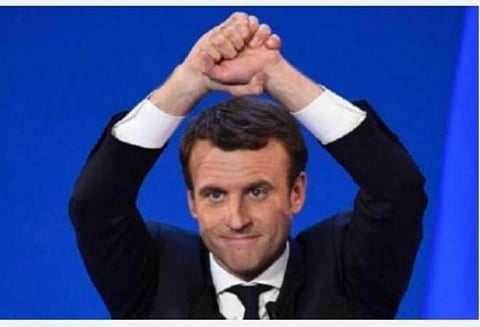 பெகாசஸ் சர்ச்சை: தொலைபேசியை மாற்றிய அதிபர்