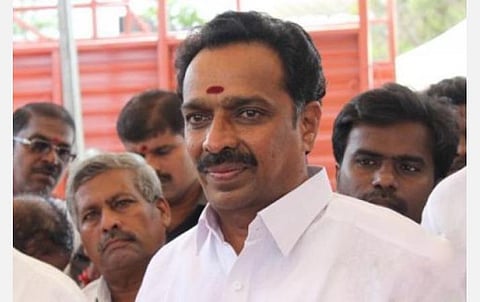 வீடு, நிறுவனங்களில் லஞ்ச ஒழிப்பு போலீஸார் சோதனை; திமுக அரசின் பழிவாங்கும் நடவடிக்கை: முன்னாள் அமைச்சர் எம்.ஆர்.விஜயபாஸ்கர் குற்றச்சாட்டு