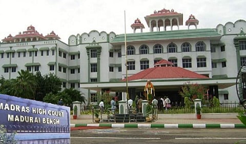 மதுரை எய்ம்ஸில் 50 எம்பிபிஎஸ் மாணவர்கள் சேர்க்க முடிவு: அறிக்கை கேட்டிருப்பதாக தமிழக அரசு தகவல்